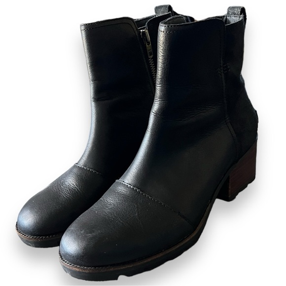 Sorel Cate Waterproof Full Grain Leather Suede Block Heel Bootie Size 8.5 - Picture 2 of 6